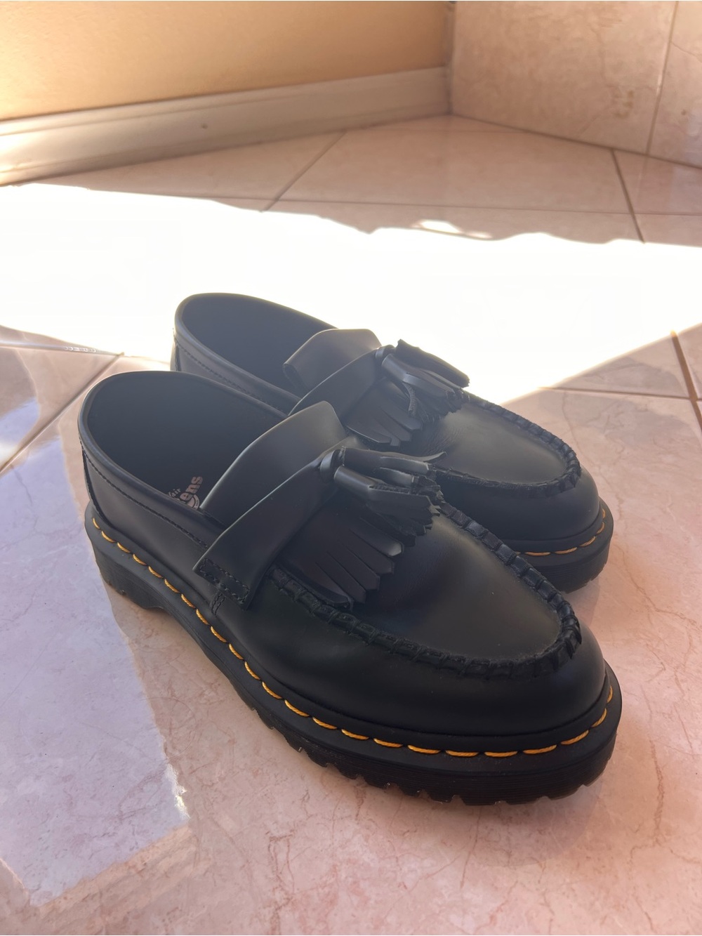Dr. Martens Black Leather Tassel Loafers with Yellow Stitching LIKE NEW! Sz 9 - Picture 1 of 11